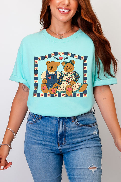 Honey & Hearth Bears Comfort Colors Adult Ring-Spun Cotton Tee