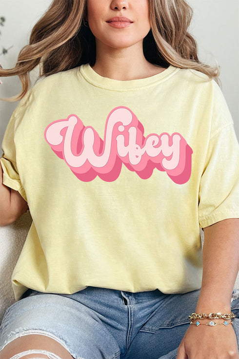 Pink Retro Wifey Comfort Colors Adult Ring-Spun Cotton Tee