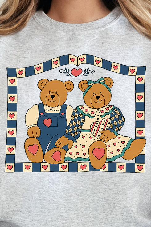 Honey & Hearth Bears Heavy Blend Crew Sweatshirt