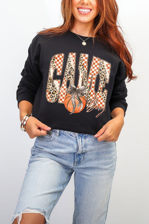 Courtside Cutie Heavy Blend Crew Sweatshirt