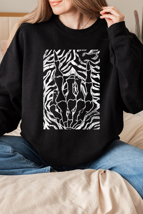 Skelly Hand Heavy Blend Crew Sweatshirt