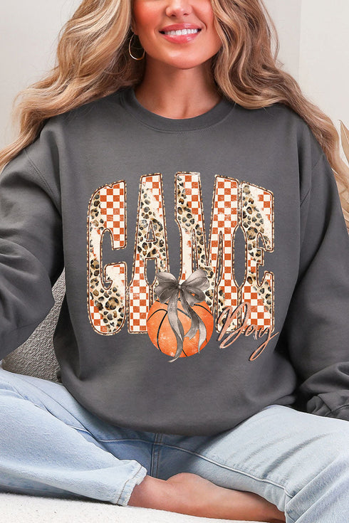 Courtside Cutie Heavy Blend Crew Sweatshirt