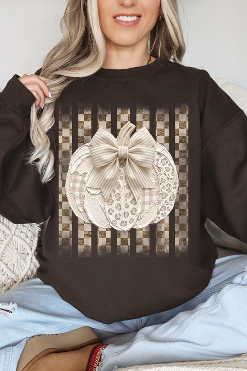 Painted Pumpkin Latte Heavy Blend Crew Sweatshirt