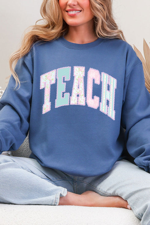 Timeless Teach Heavy Blend Crew Sweatshirt