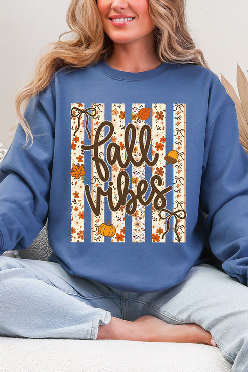 Cozy Coquette Fall Vibes Heavy Blend Crew Sweatshirt