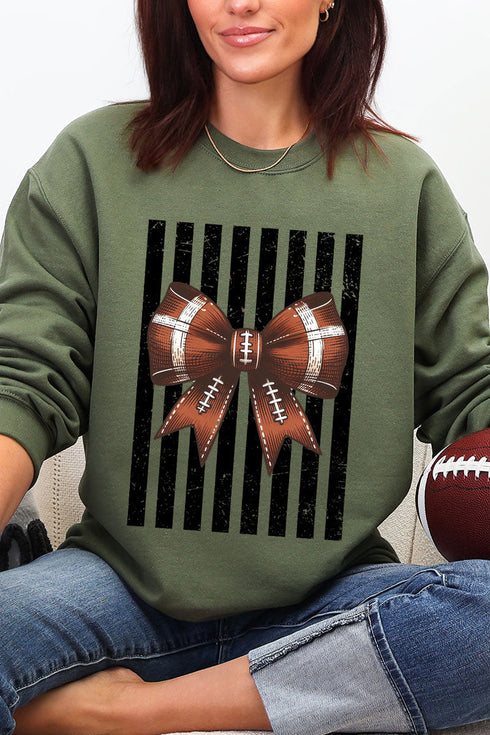 Black Varsity Bow Heavy Blend Crew Sweatshirt