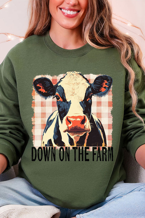 Down On The Farm Cow Heavy Blend Crew Sweatshirt