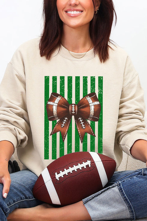 Green Varsity Bow Heavy Blend Crew Sweatshirt