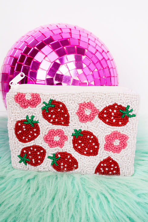 Strawberry Patch White Seed Bead Coin Purse