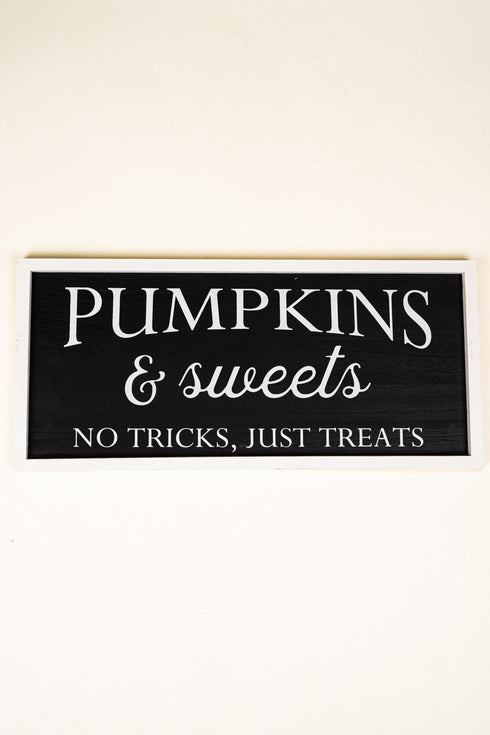10 x 22 ' Pumpkins & Sweets' Framed Halloween Sign