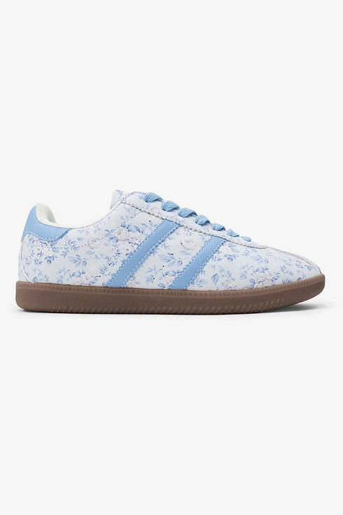 A Walk In The Park Lace Up Sneakers