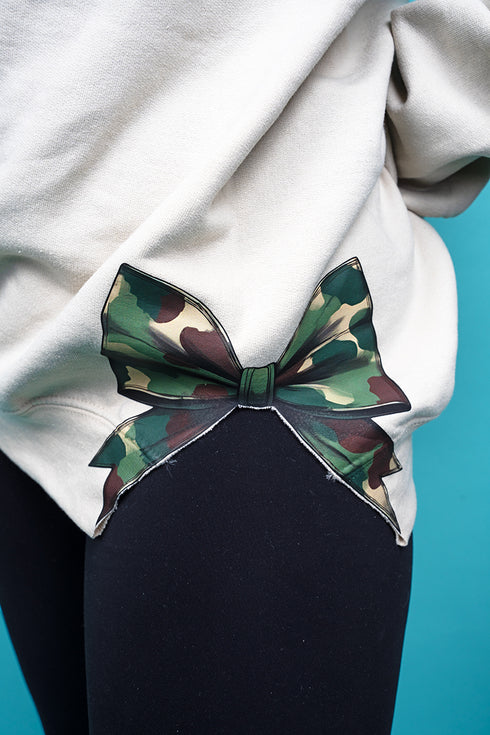 Side Bows Mallard Mountains Heavy Blend Crew Sweatshirt