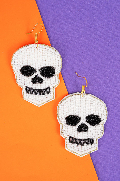 It's Hallo-Scream Skull Seed Bead Earrings