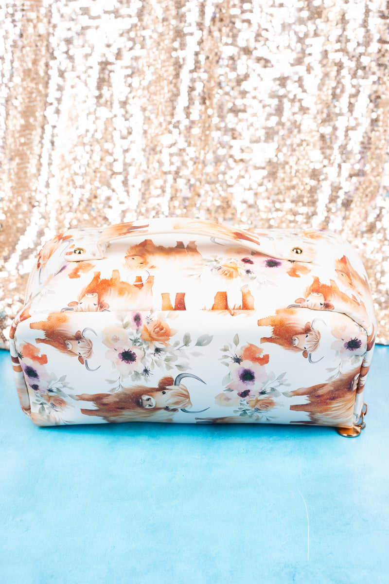 Cassie Cow Jetsetter Expandable Makeup Bag