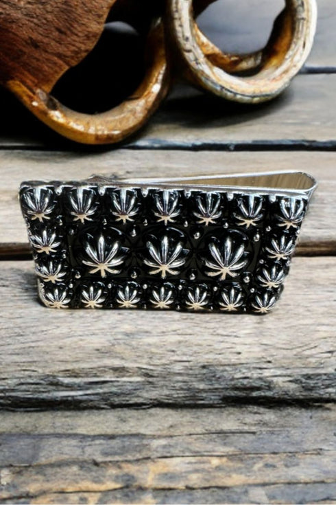 Ricochet Ridge Silvertone Money Clip