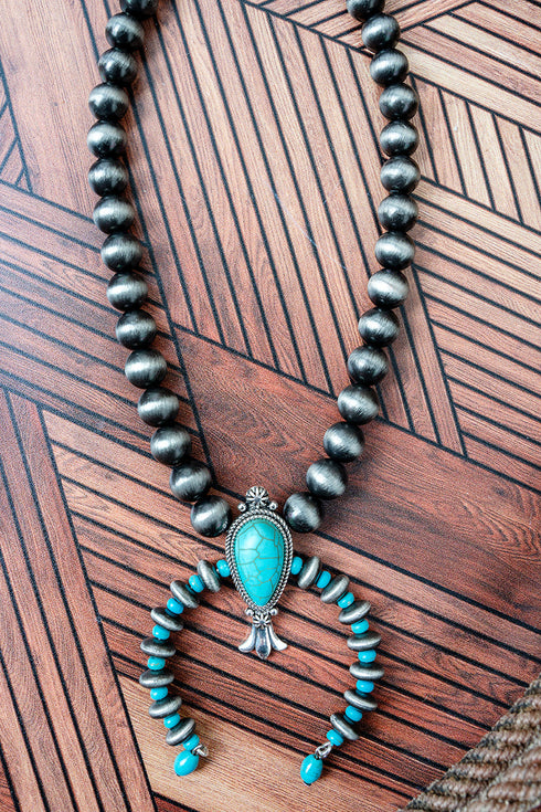 Turquoise Midnight Mesa Silver Pearl Necklace
