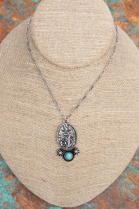 Laredo Lily Turquoise & Silvertone Necklace