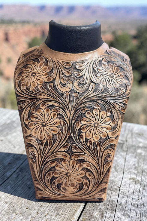 11 x 8.5 Petal Ridge Brown Faux Tooled Leather Large Necklace Display