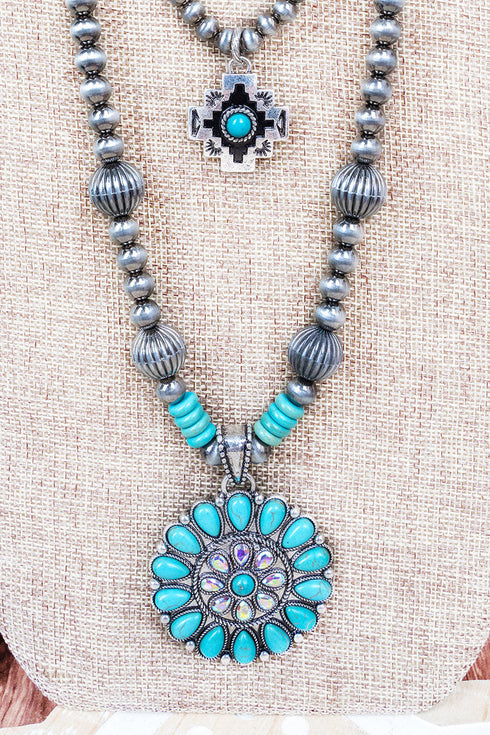 Turquoise Bloomfire Mesa Layered Silver Pearl Necklace