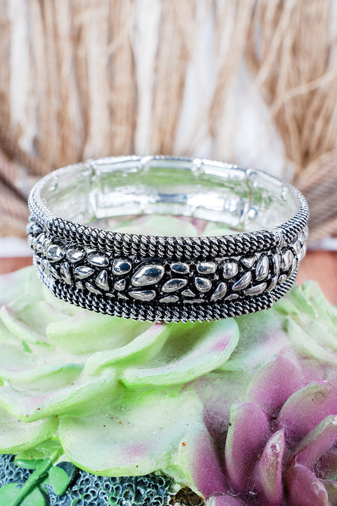 Savannah Stroll Silvertone Stretch Bracelet