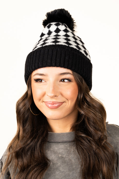 Snow Wishes Pom Pom Beanie, Black