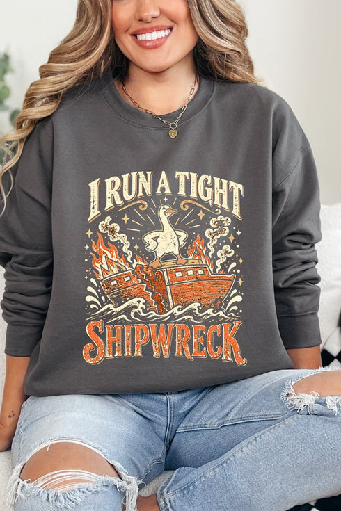 Tight Shipwreck Goose Heavy Blend Crew Sweatshirt