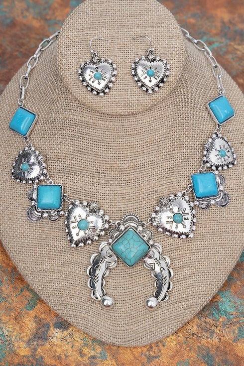 Arizona Amor Turquoise & Silvertone Necklace and Earring Set