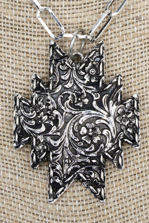 Winslow Wildflower Silvertone Necklace