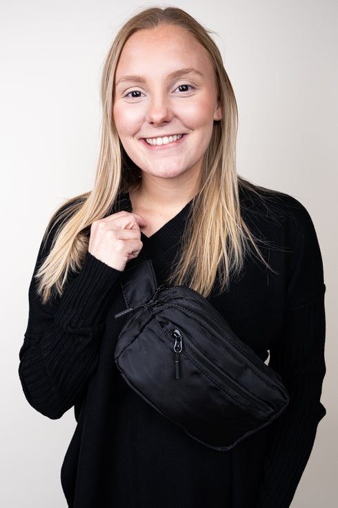 Black Atlanta Belt Bag