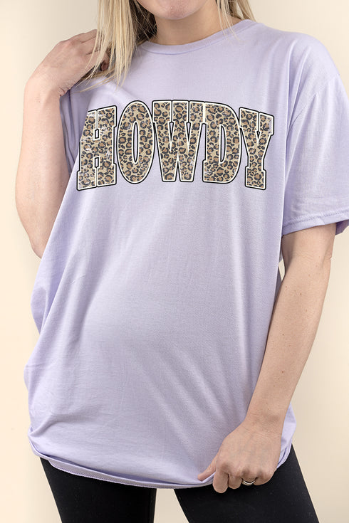 Arched Howdy Leopard Perfect-T Shirt
