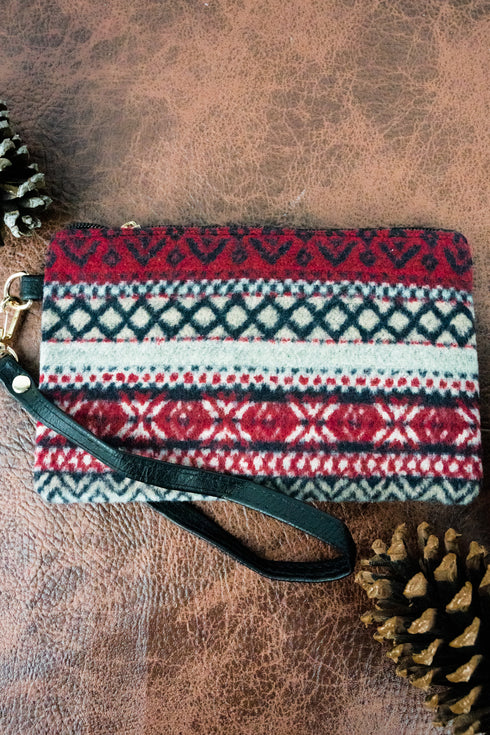 Nordic Winter Wristlet Pouch, Burgundy